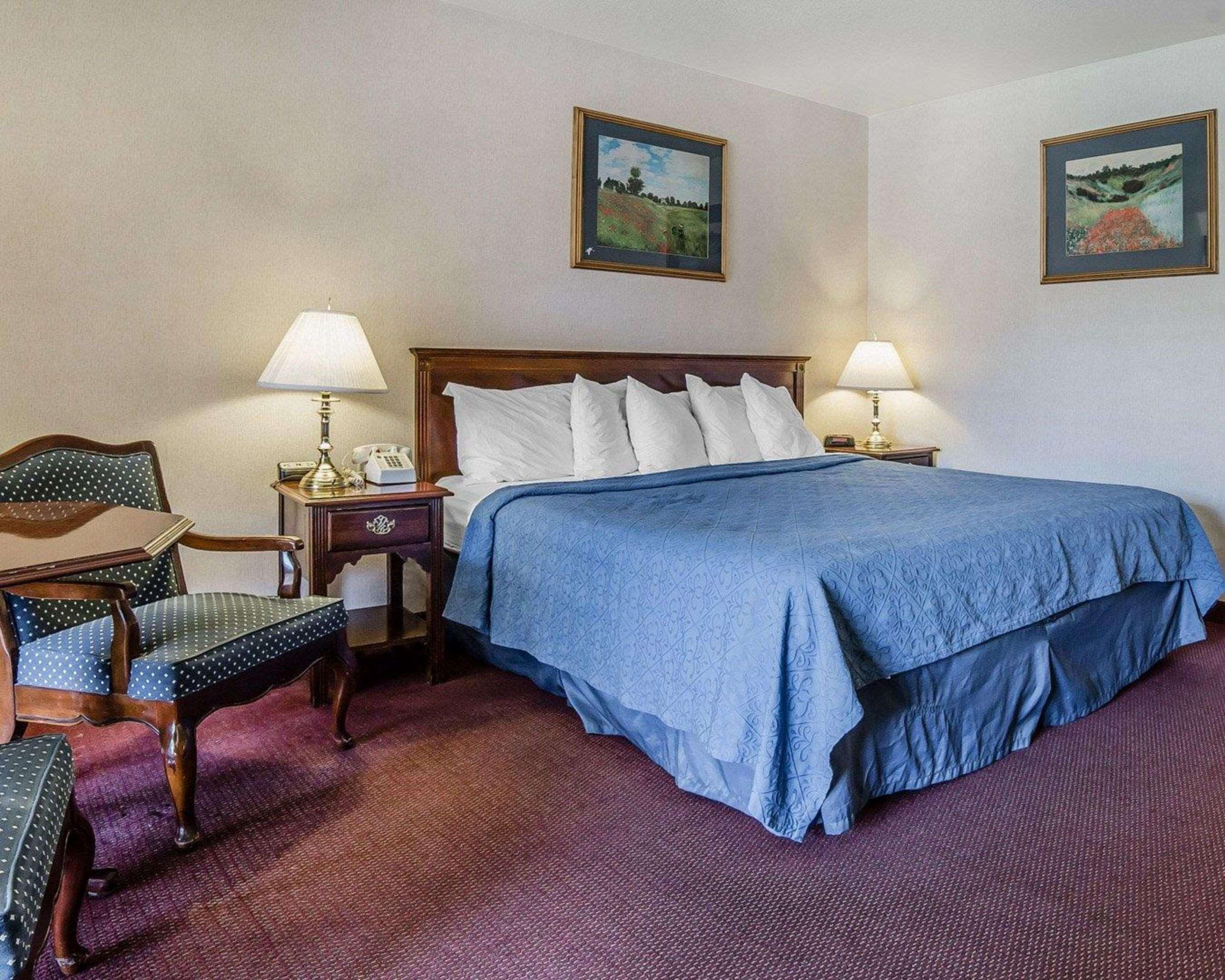 Econo Lodge Near Reno-Sparks Convention Center Bagian luar foto