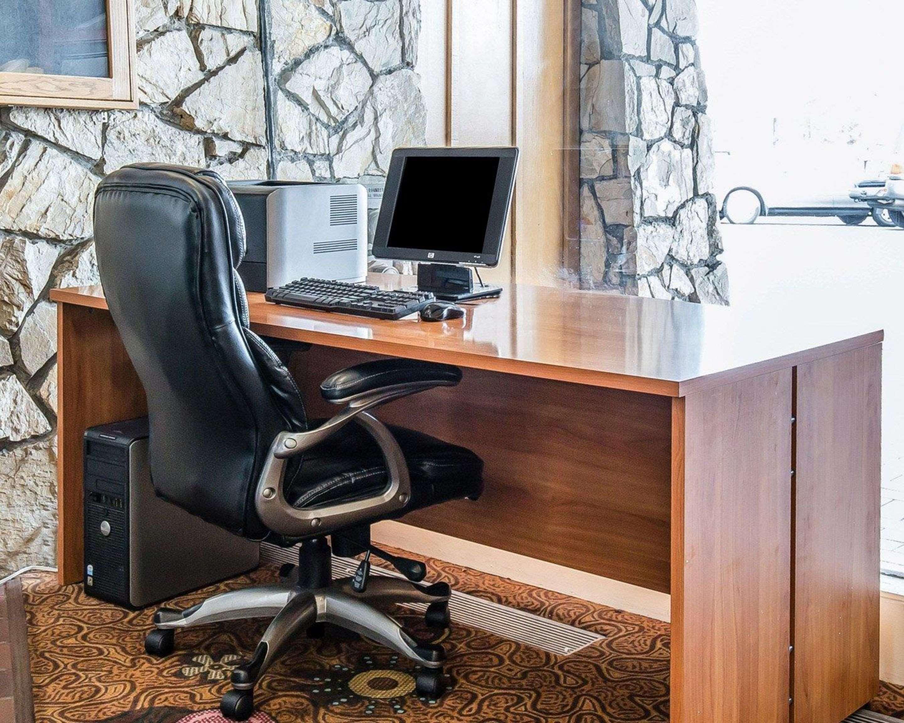 Econo Lodge Near Reno-Sparks Convention Center Bagian luar foto