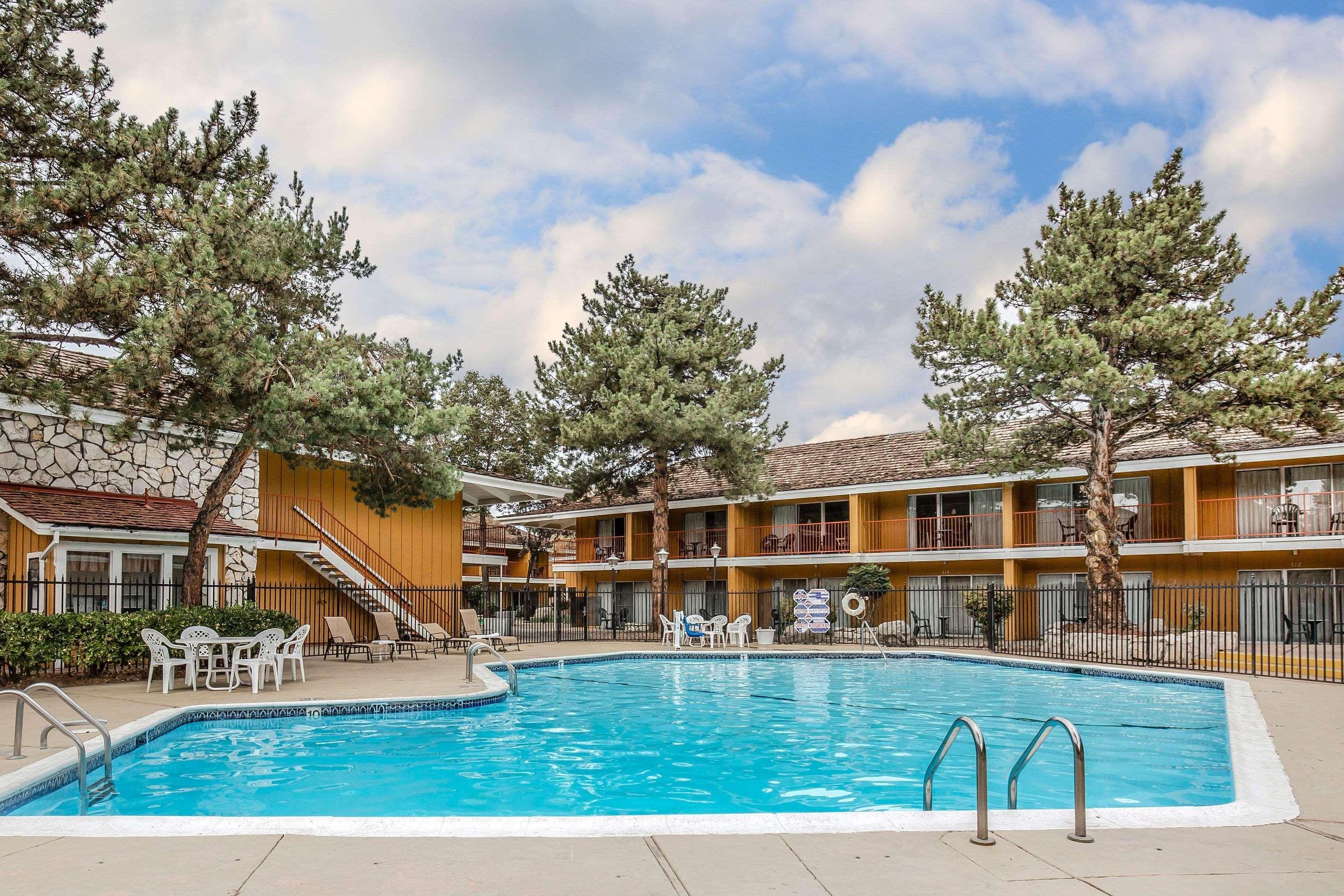 Econo Lodge Near Reno-Sparks Convention Center Bagian luar foto