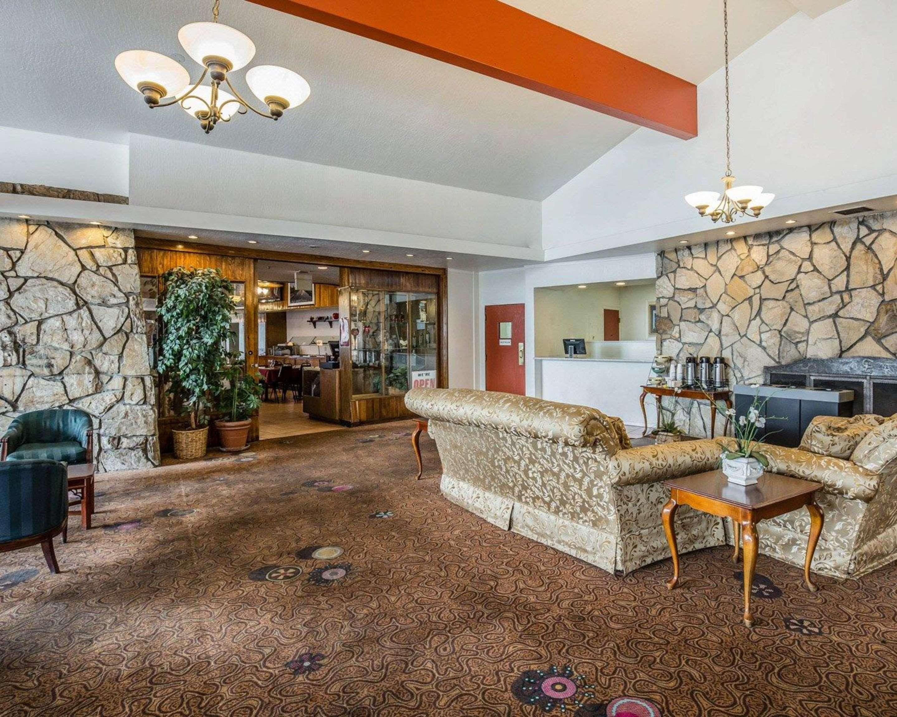 Econo Lodge Near Reno-Sparks Convention Center Bagian luar foto