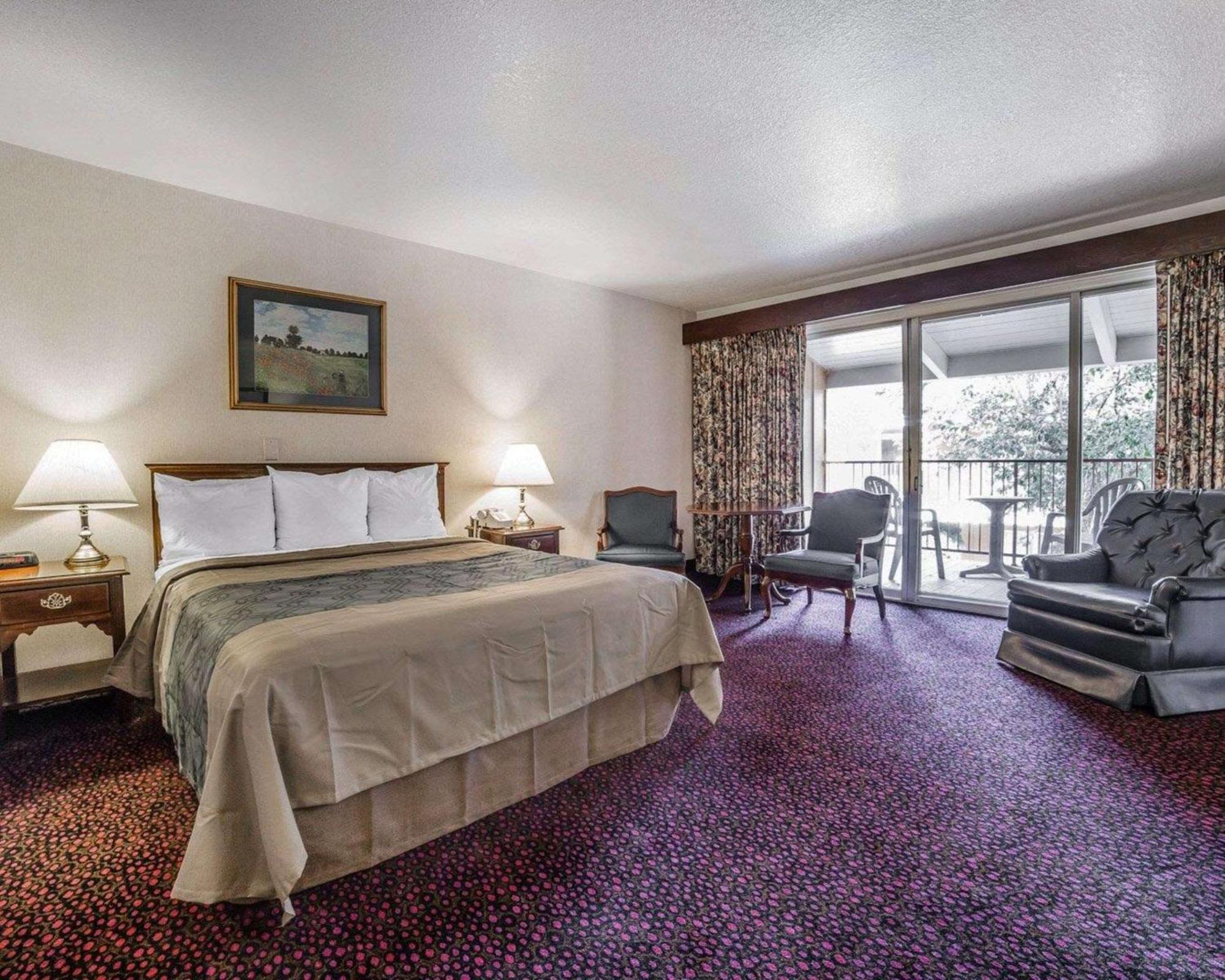 Econo Lodge Near Reno-Sparks Convention Center Bagian luar foto