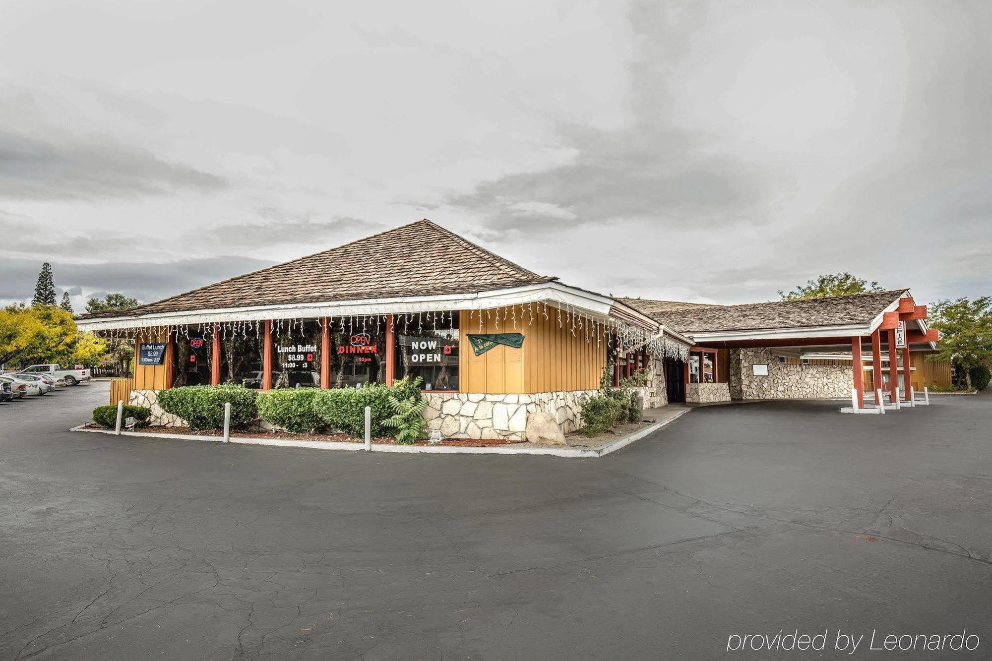 Econo Lodge Near Reno-Sparks Convention Center Bagian luar foto