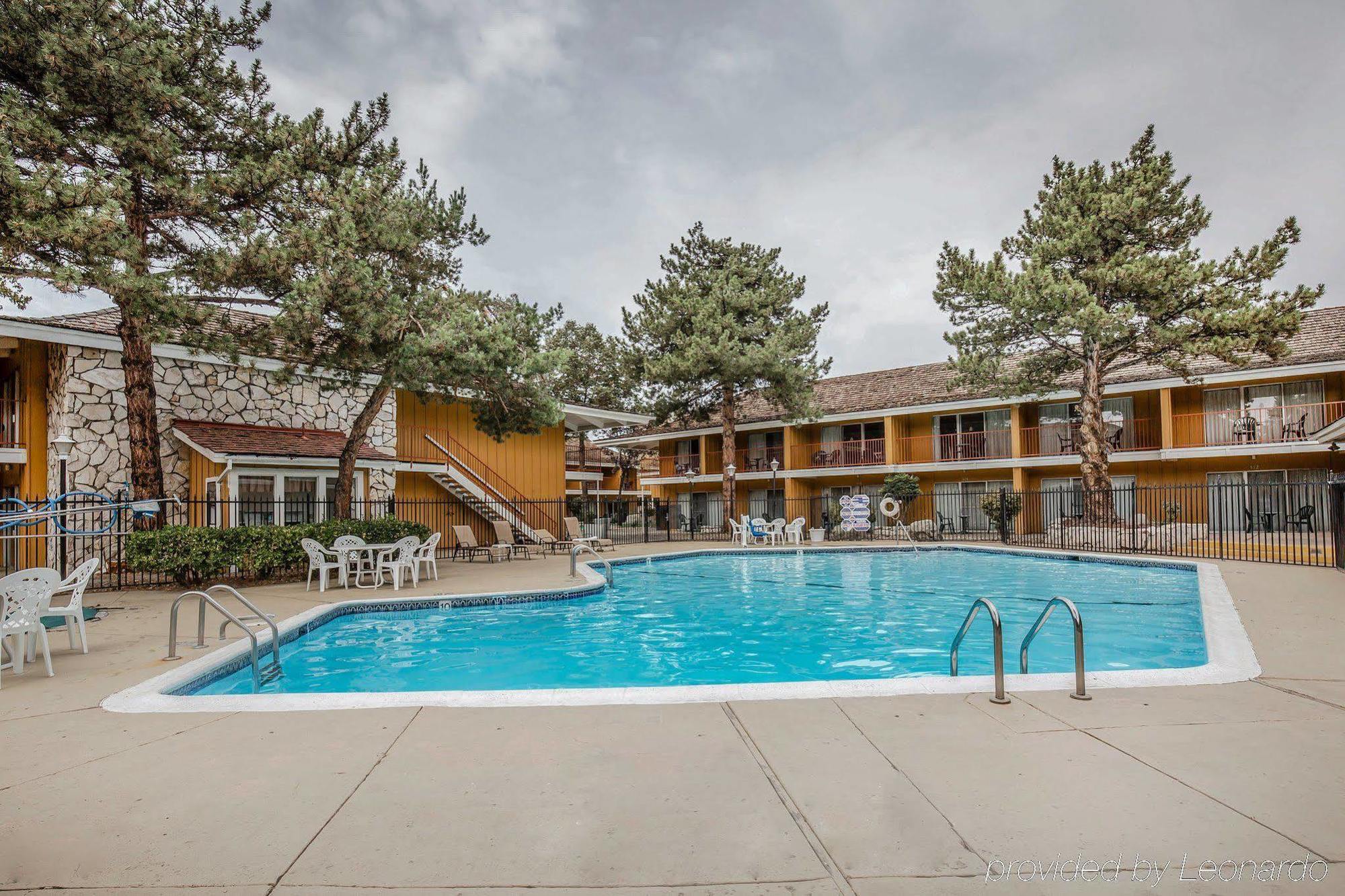 Econo Lodge Near Reno-Sparks Convention Center Bagian luar foto