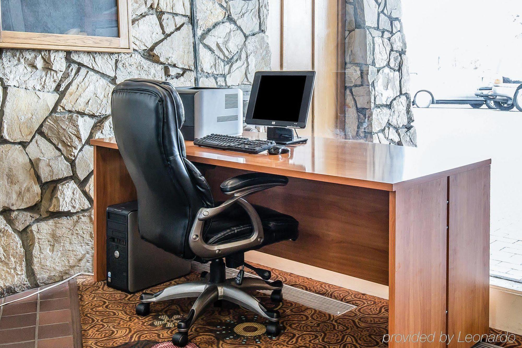 Econo Lodge Near Reno-Sparks Convention Center Bagian luar foto